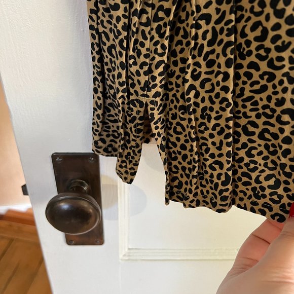 Old Navy Cheetah Print Blouse - Picture 4 of 6